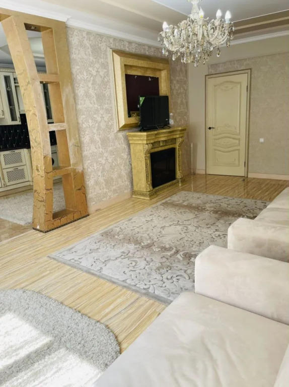 Квартира на Орджоникидзе 84к2