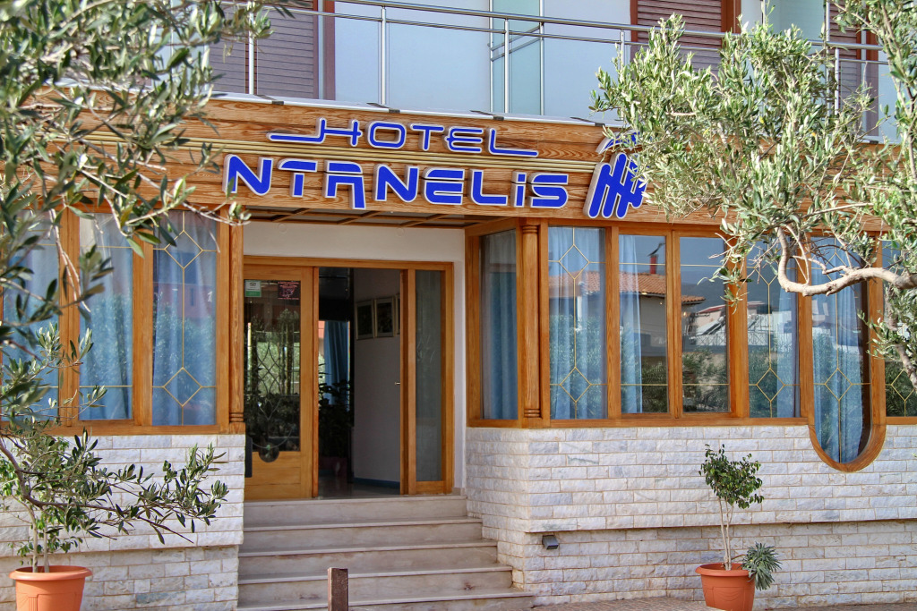 Отель Ntanelis