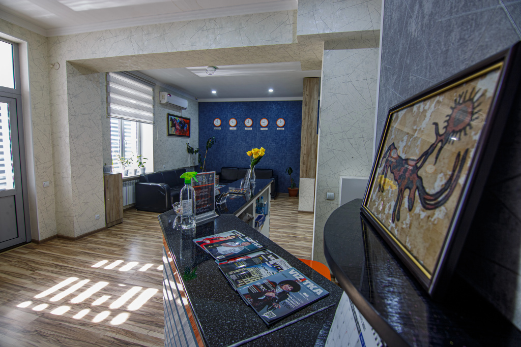 LEVEL Hotel
