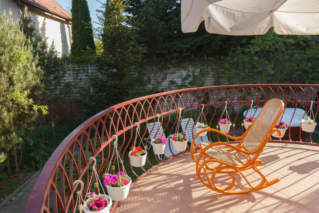Severin Villa Living Quarters