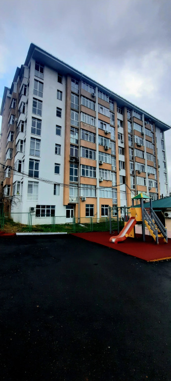Квартира с Панорамным Видом из Окна