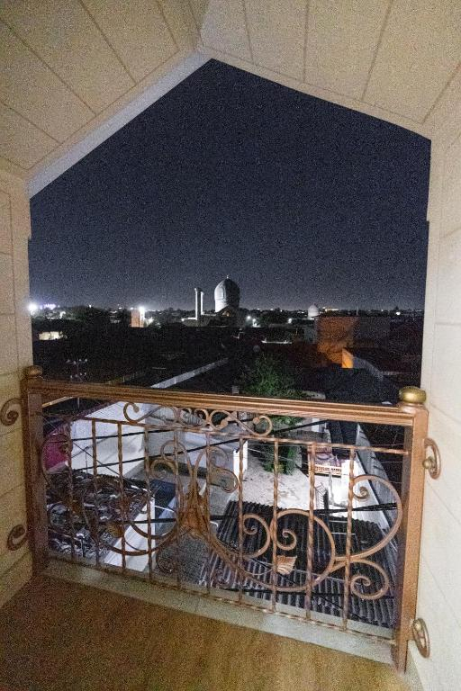 CRYSTAL GUEST HOUSE