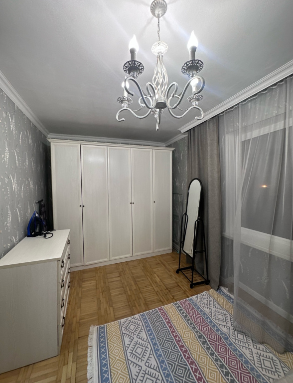 Квартира в центре Сухума - Лакоба, 88