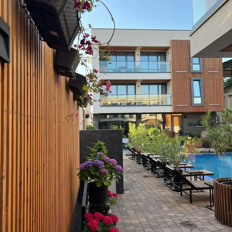 AINLAN Hotel