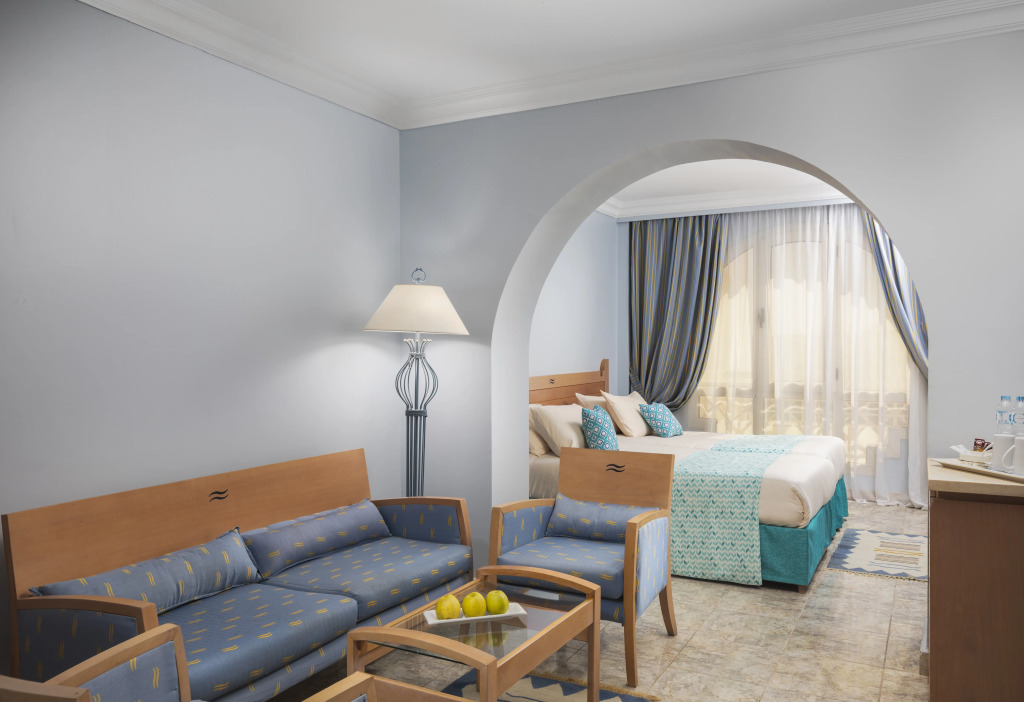 Royal Lagoons Resort & Aqua Park Families and Couples Only