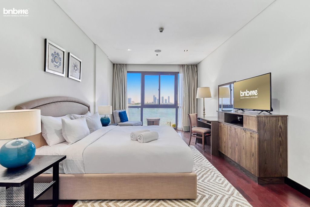 Апартаменты Bnbmehomes  Lux Living Redefined Palm Jumeirah - 507