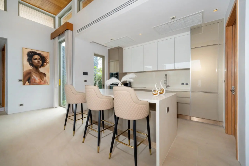 NEW Luxury 4BR Villa with Pool & relaxation zones D07