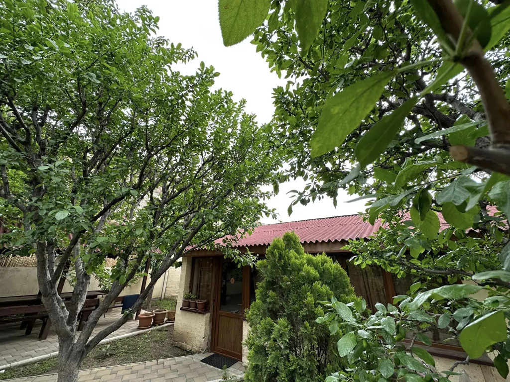 Li Yes Yerevan hotel