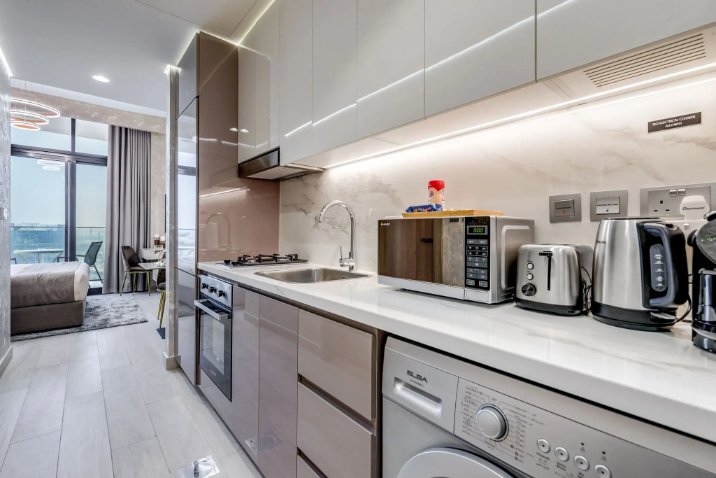 Апартаменты Globalstay Azizi Riviera 48 Studio with Balcony