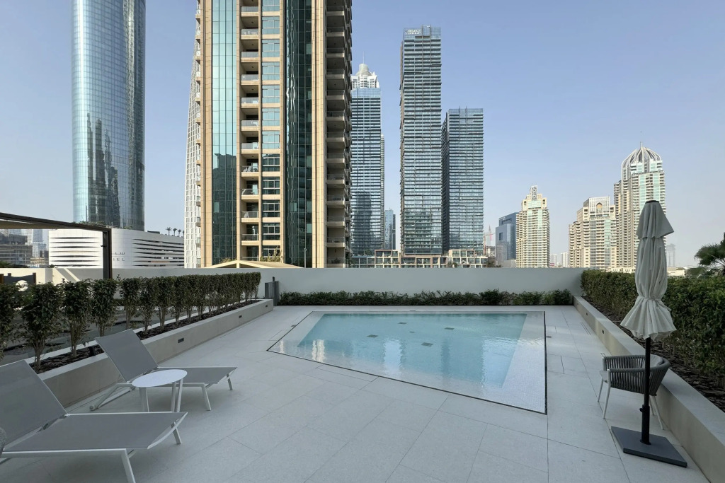 Апартаменты 2BR in LIV Marina Balcony with Partial Sea View