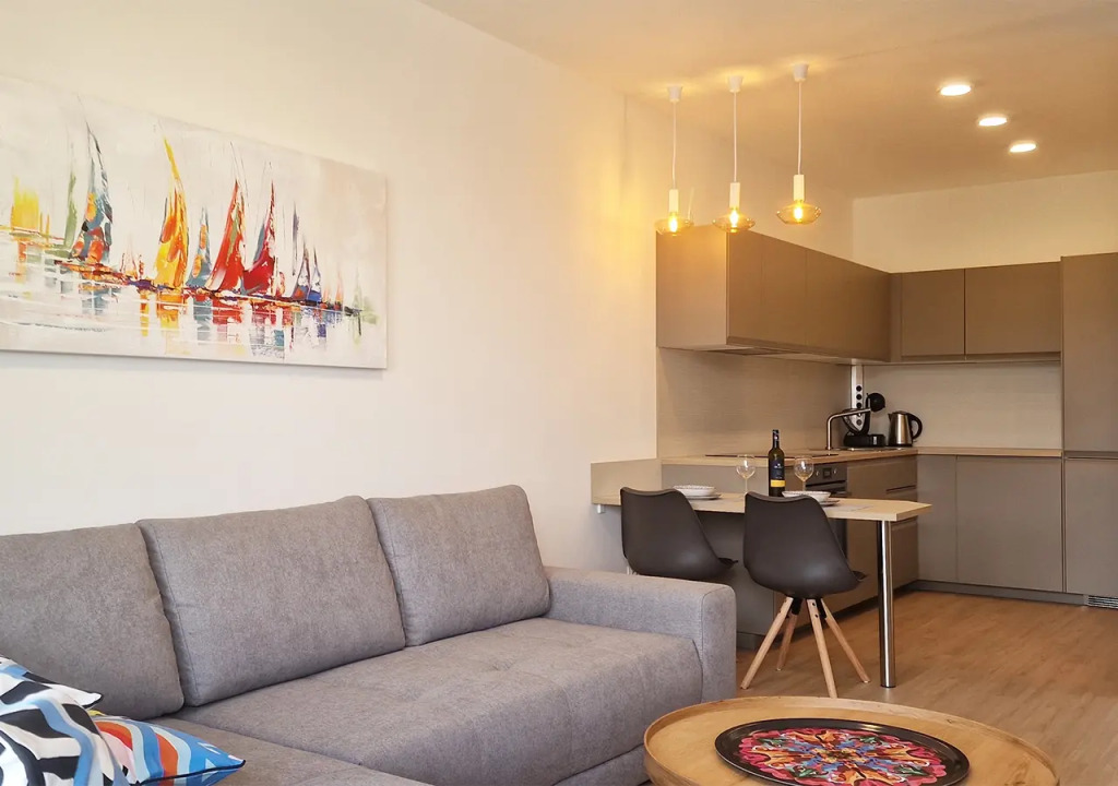 Апартаменты Luxury Grand Apartments