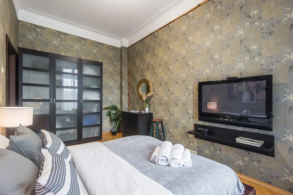 Квартира GM Apartments Четверка в Доме на Набережной у Кремля