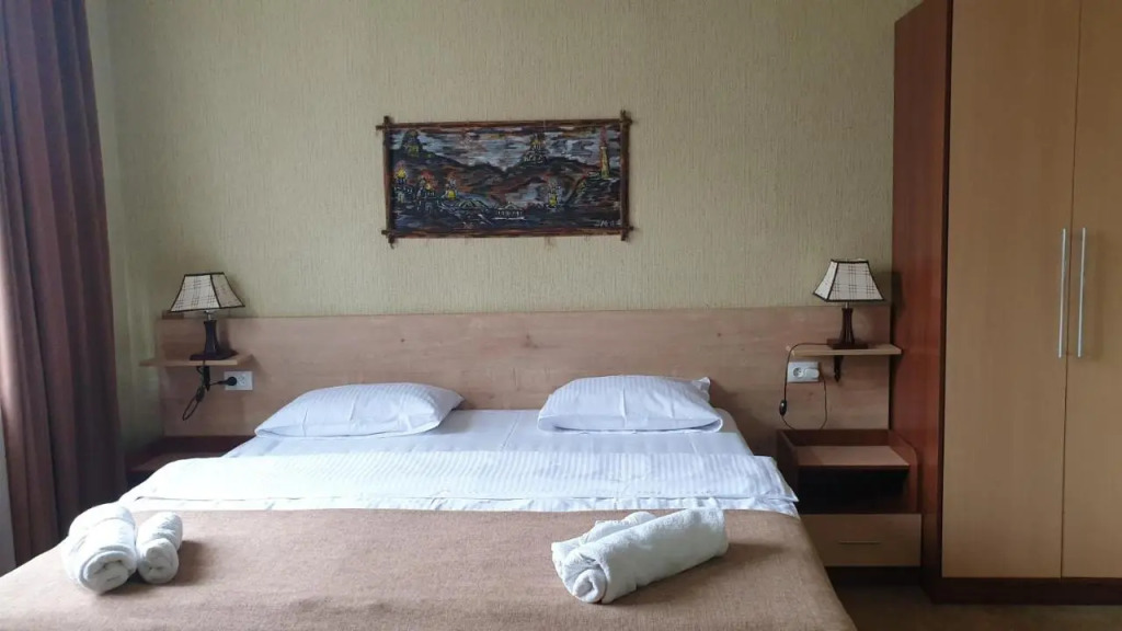 Lea Guest House