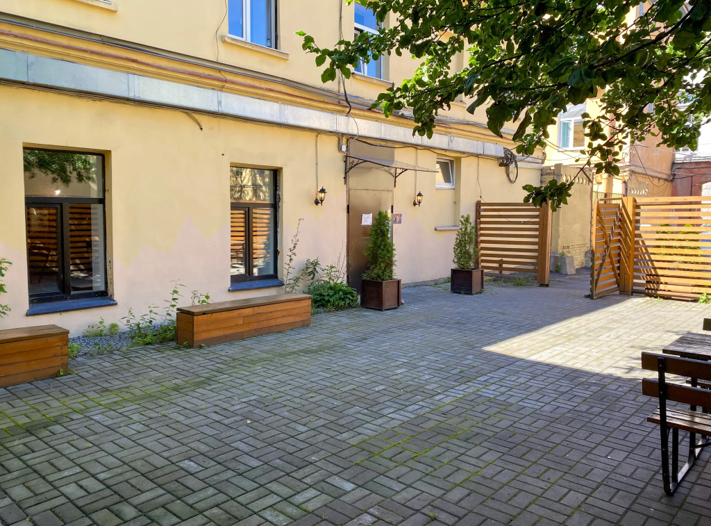 Отель PROLOFT city hostel & rooms