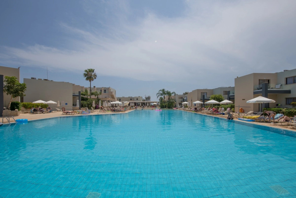 Отель Electra Holiday Village Water Park
