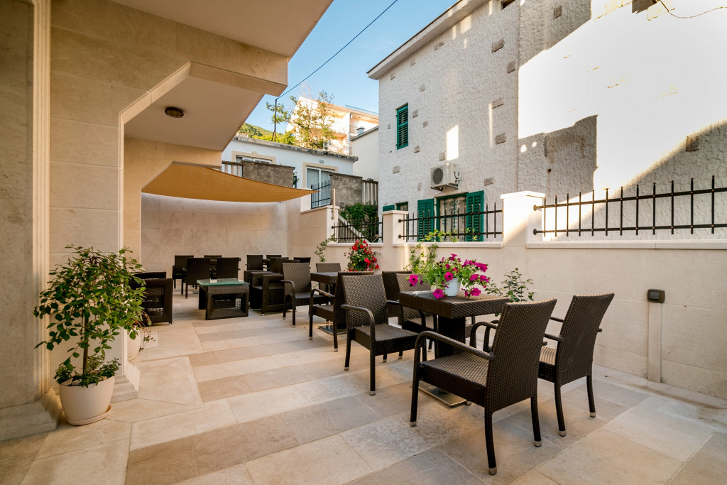 Hedera Residences - Kumbor