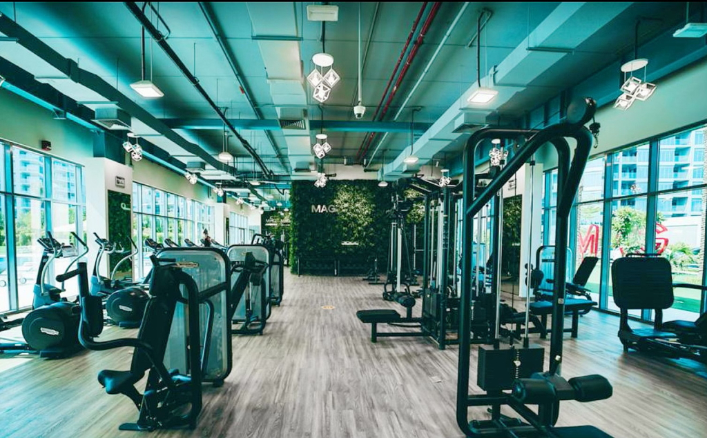 Апартаменты Elite LUX Holiday Homes - Stylish 1 BR + Pool & World Class Gym in Dubai South
