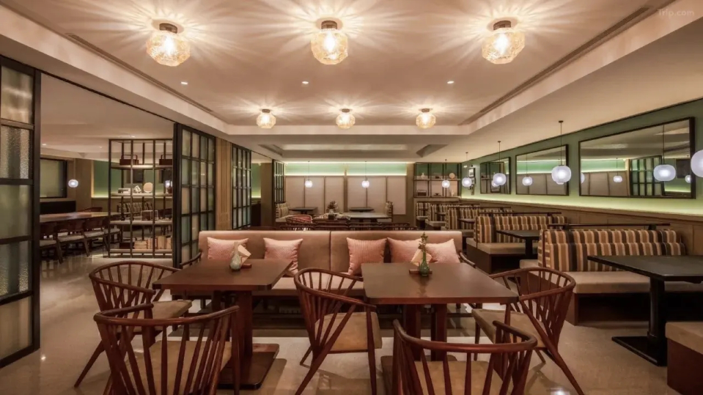 Отель Manxin Mansion Beijing Shichahai Park Nanluoguxiang