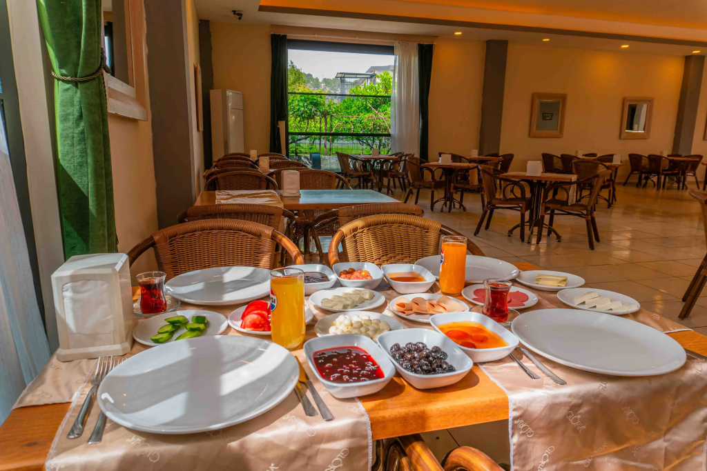 Отель Belpoint Beach Hotel