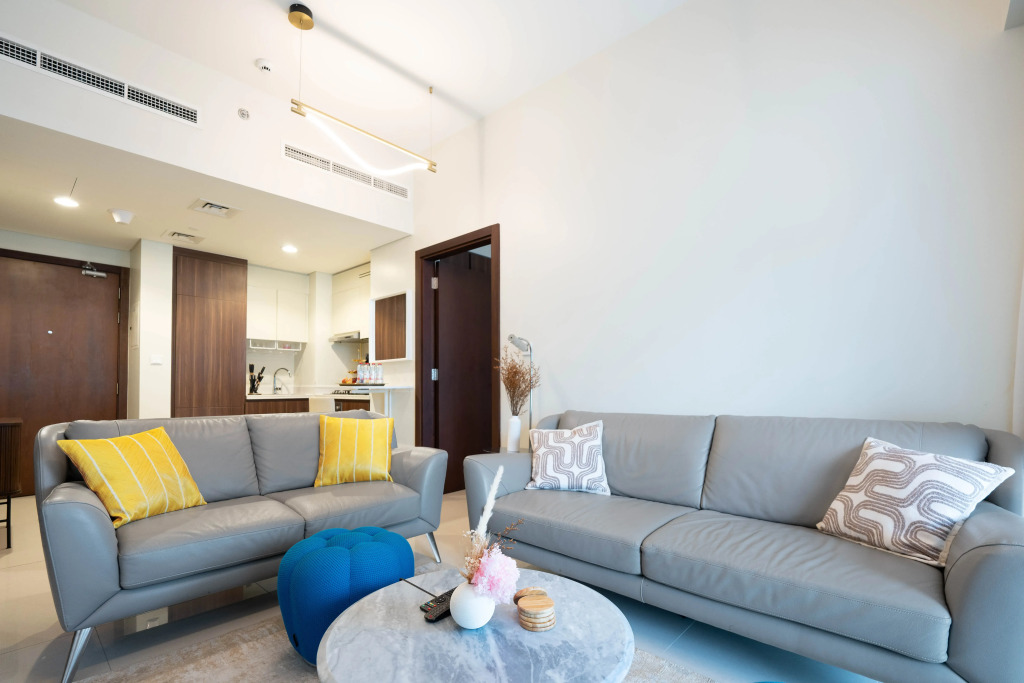 Апартаменты Keyrock Chic 2BR Escape Pool & Lake View
