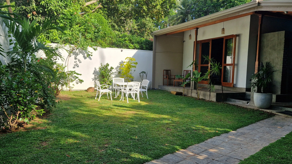 Villa Bell Rose Hikkaduwa