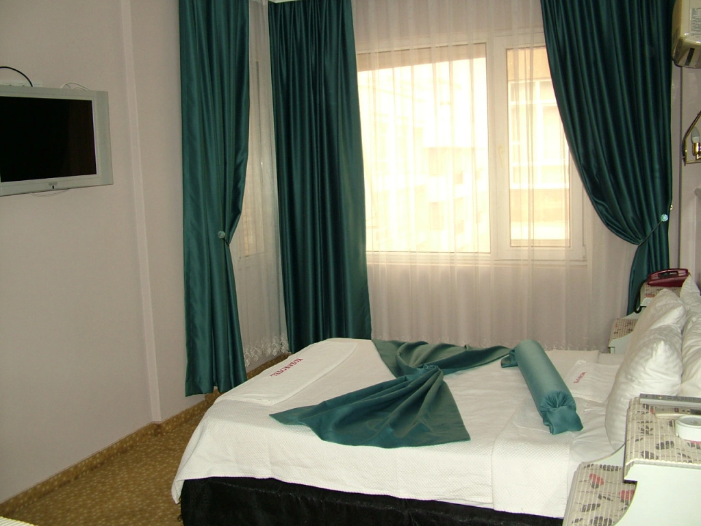 Отель Kozan