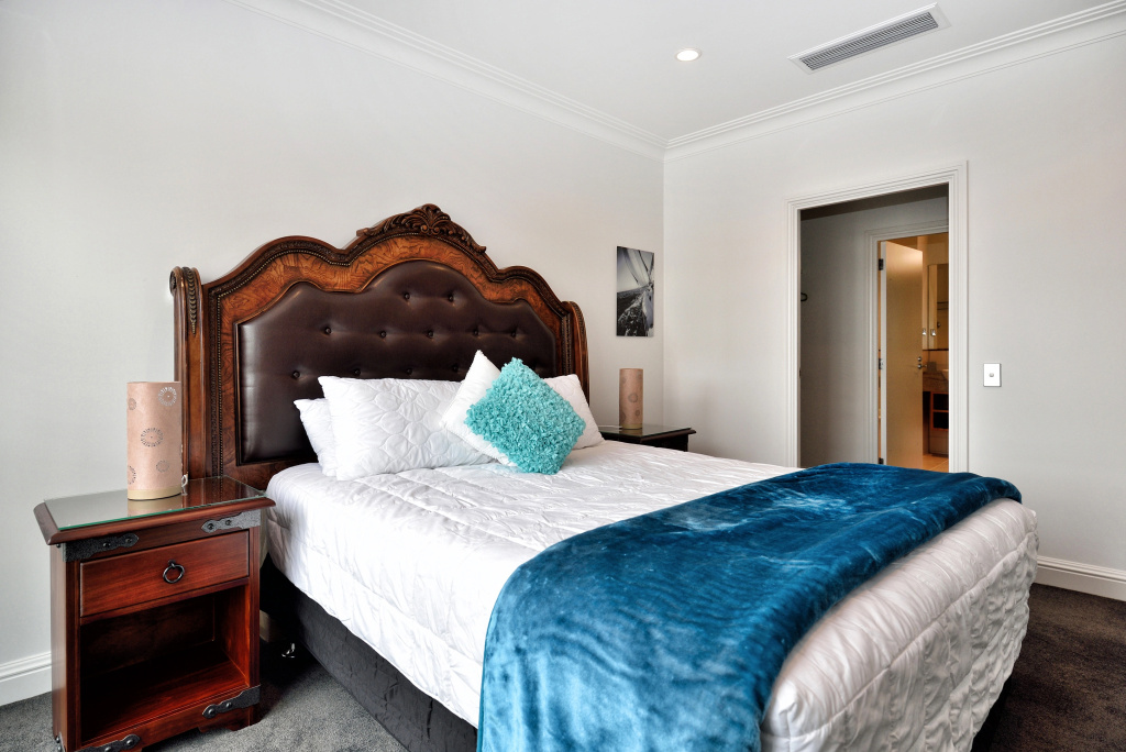 Апартаменты Downtown Auckland Furnished