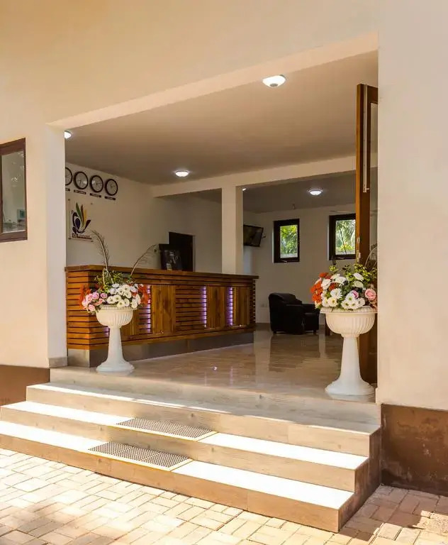 Hotel Chenra