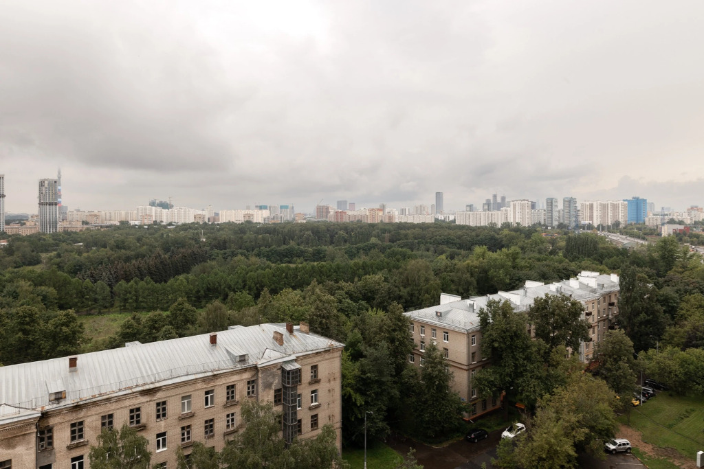 Апартаменты SMART LOFTS | Veranda на 13 этаже с видом на Останкинскую башню рядом с метро