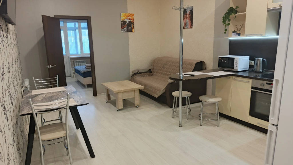 Квартира на Западном шоссе 95