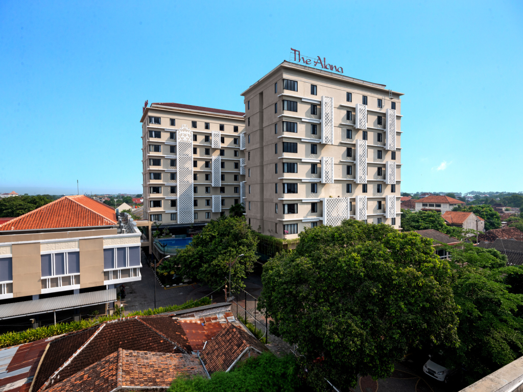 Отель The Alana Hotel & Conference Center Malioboro Yogyakarta
