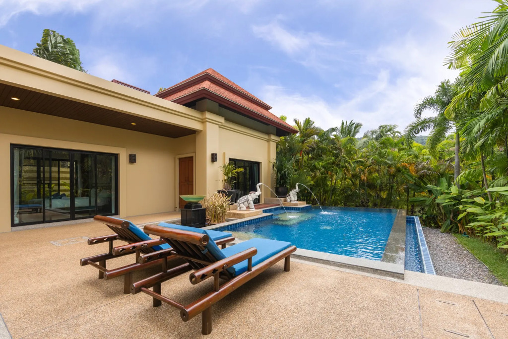 Villa Raas 3BR Private PoolNaiharn beach