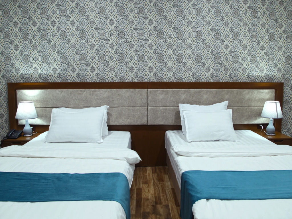 CARAVAN PLAZA INN Boutique