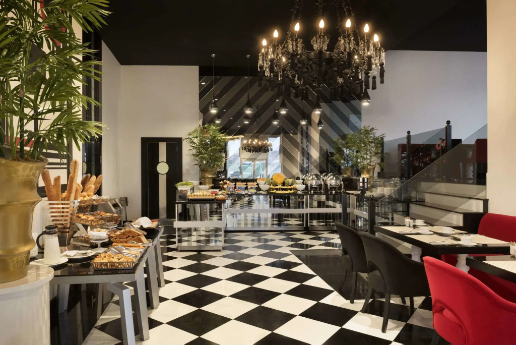 Ramada Hotel & Suites Sisli