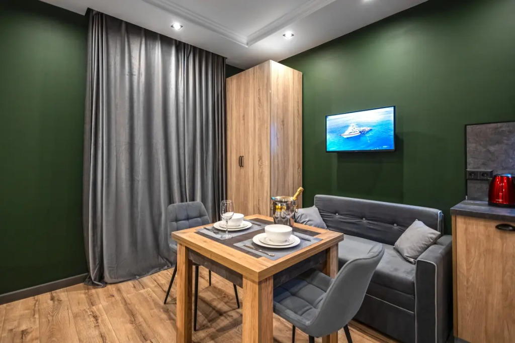 Апартаменты Улучшенные с Красивым Видом Elite Apartments