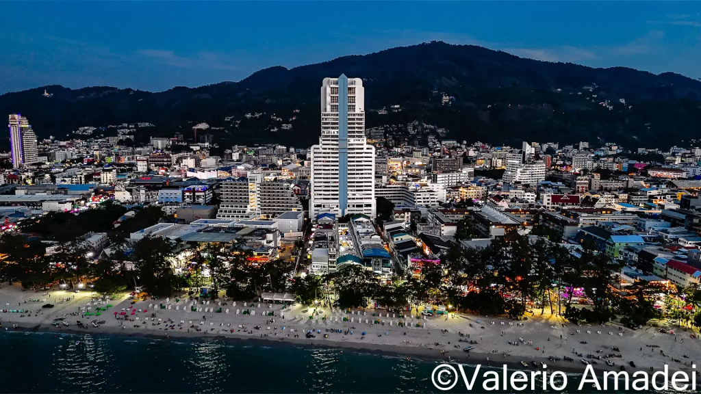 Апартаменты OMNIA Phuket - Patong Tower
