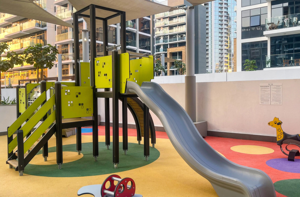 Elite LUX Holiday Homes -Upscale Studio in Azizi Riviera Prime Location Dubai