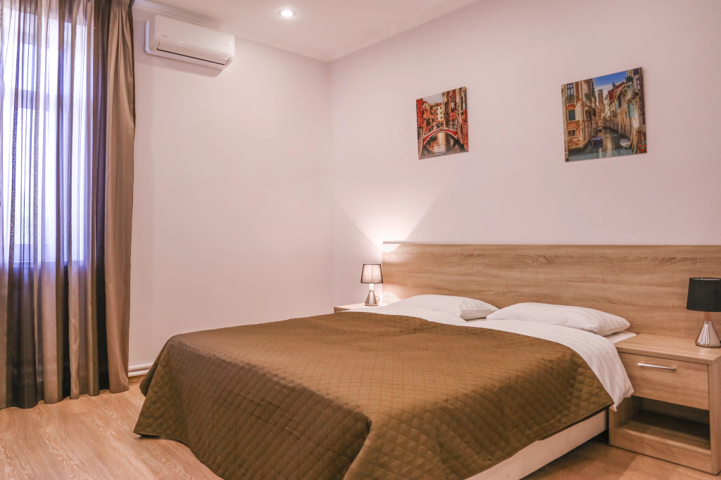 Kalinina 8 Mini-Hotel
