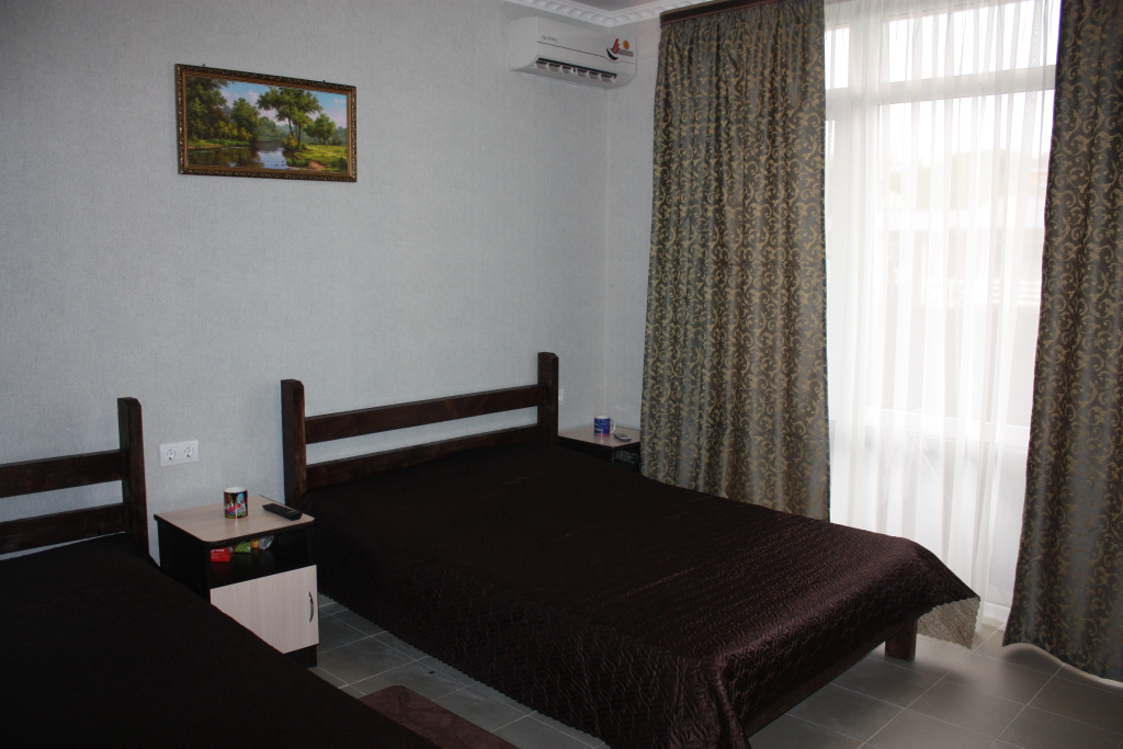 Viktoria Hotel