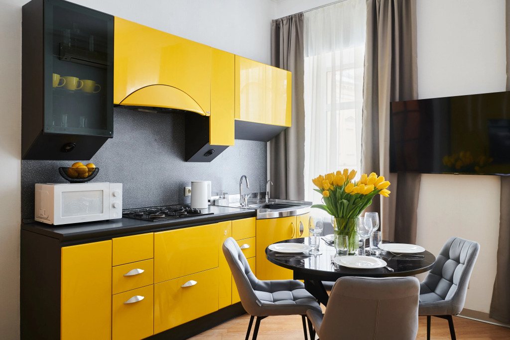 Квартира GM Apartments Яркая Трехкомнатная у Красной Площади