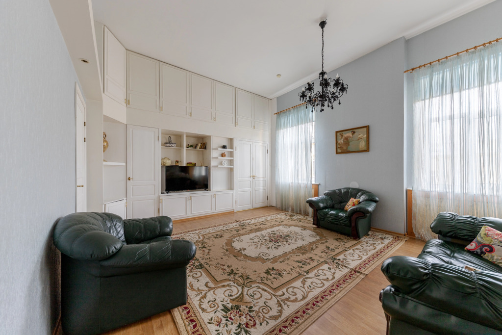 Квартира Видовая в самом центре города с парковкой Spb Rentals