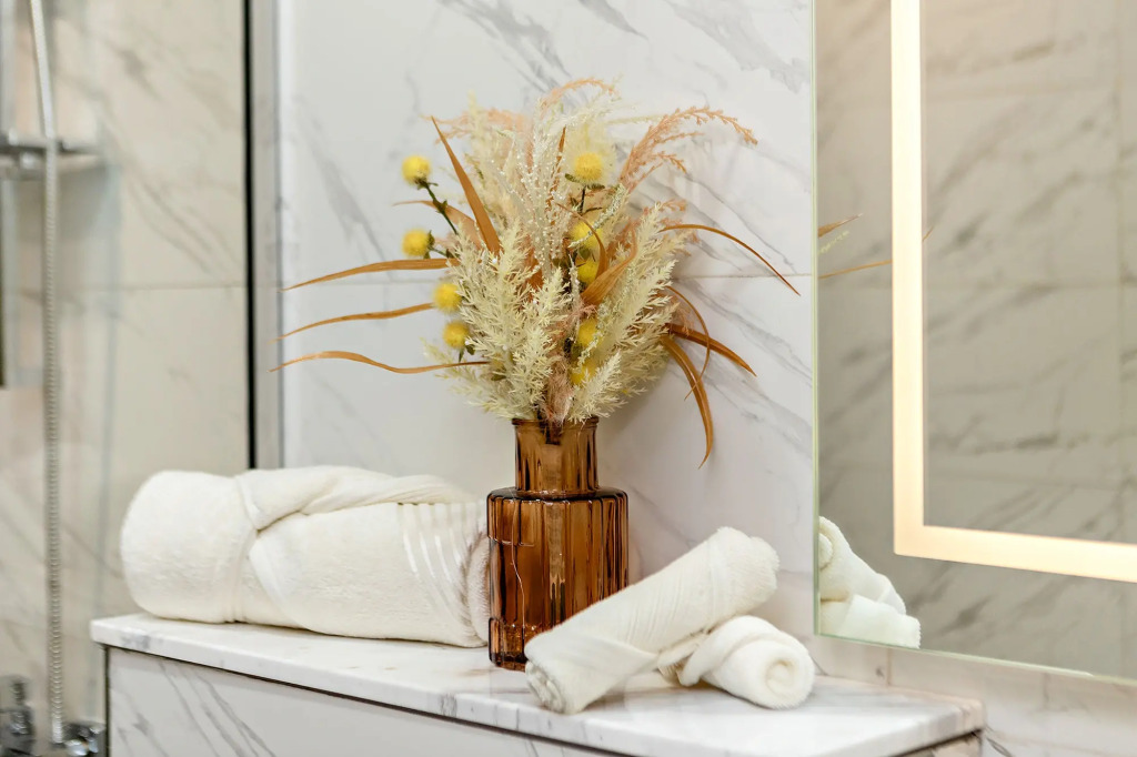 Апартаменты 1BR East Crest