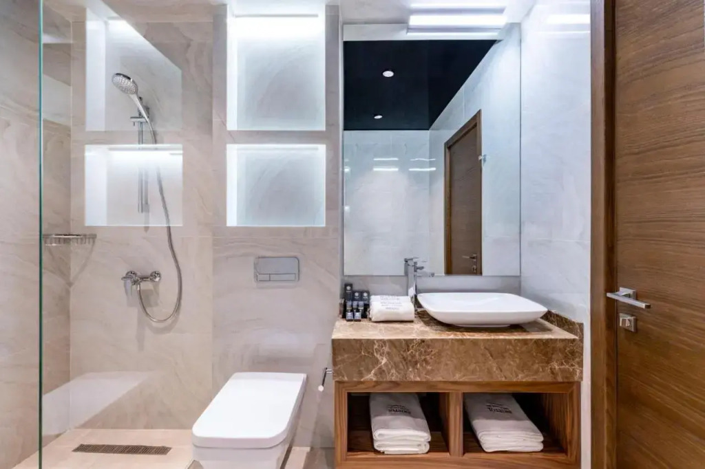 Отель Bristol Hotel and Spa Bakuriani