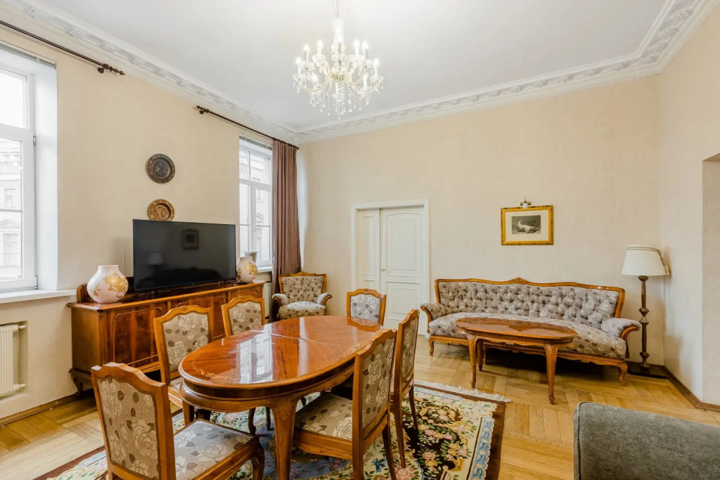 Апартаменты SpbStay Вознесенский 3/5