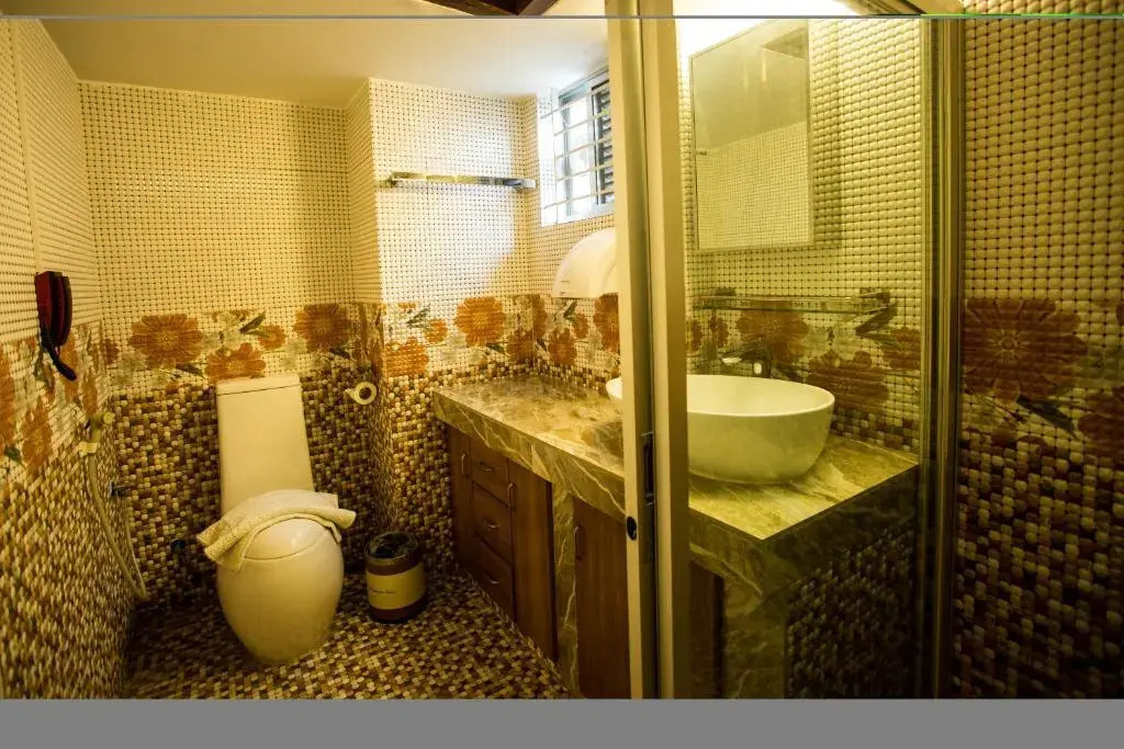 Shinepukur Suites