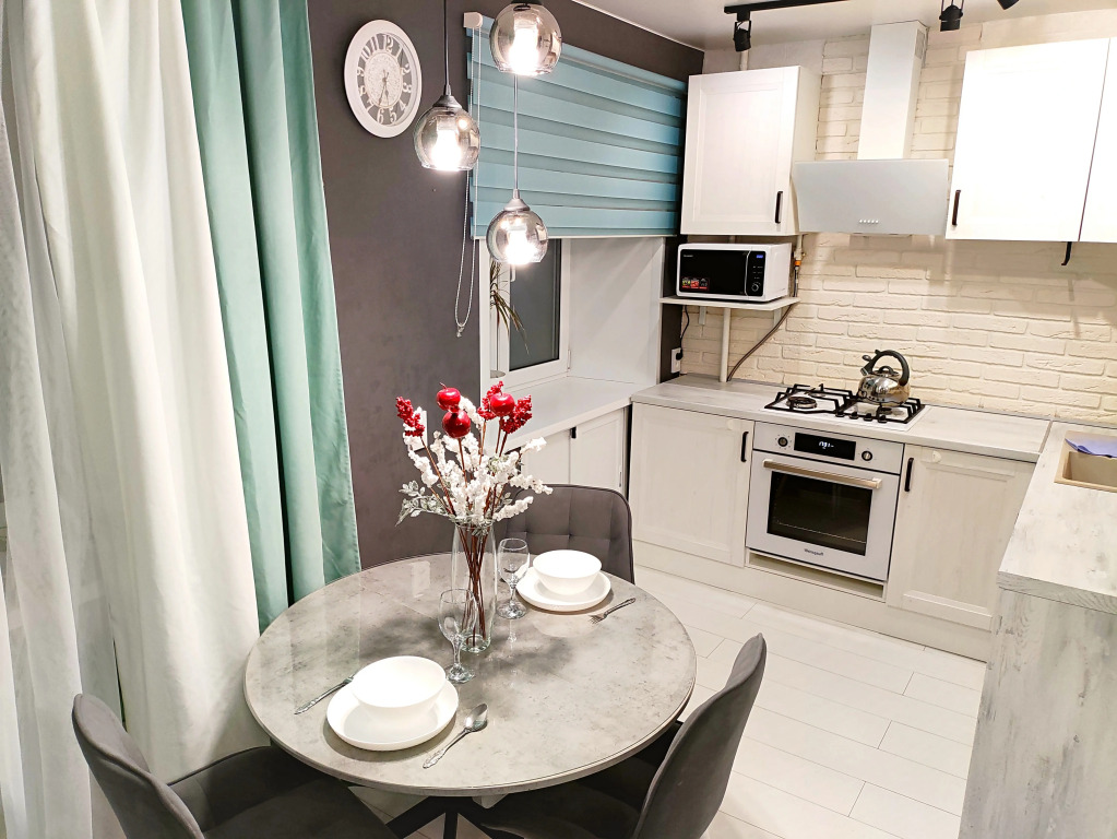 Квартира на Кирякиных 9