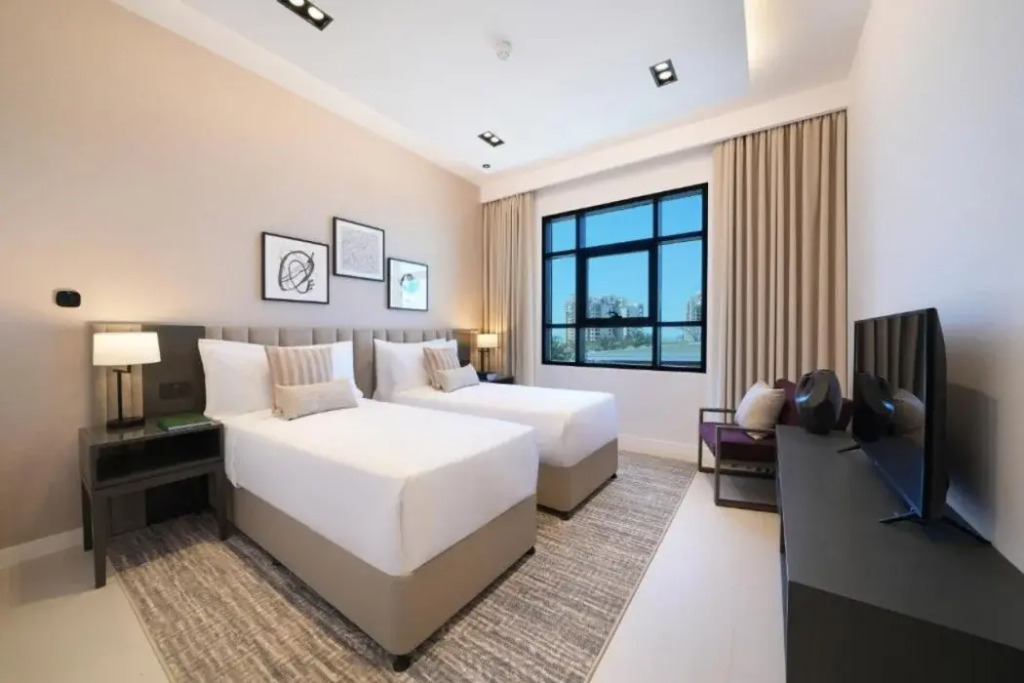 Cheval Maison - The Palm