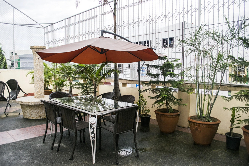 Хостел BGC Hostel & Dorm
