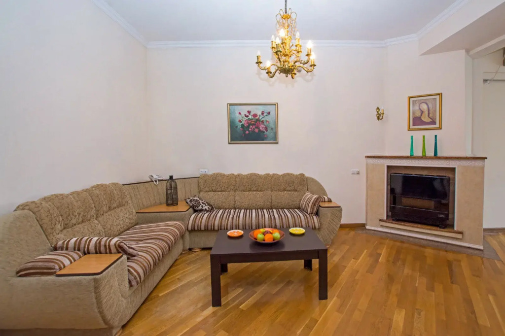 Апартаменты RentInnYerevan, Vardanants Street 7