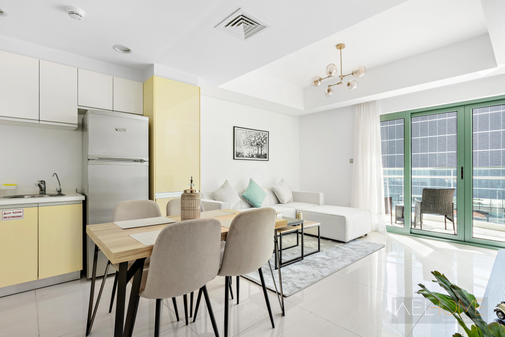 Апартаменты WelHome - Charming Apartment in City of Light close to Beach